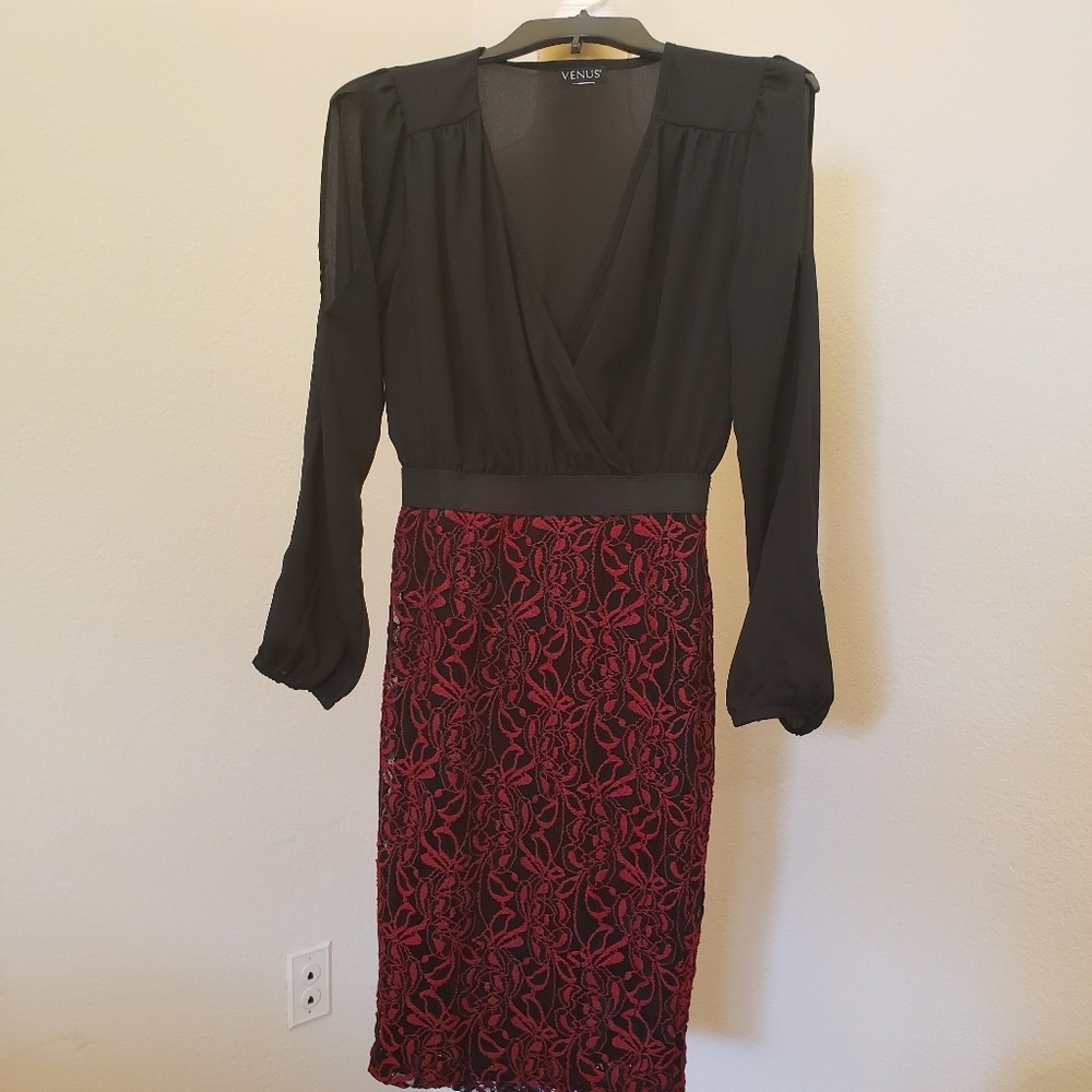 Venus Black & Red Lace Dress with Arm Slit